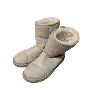 UGG Classic Tan Winter Boots size 7